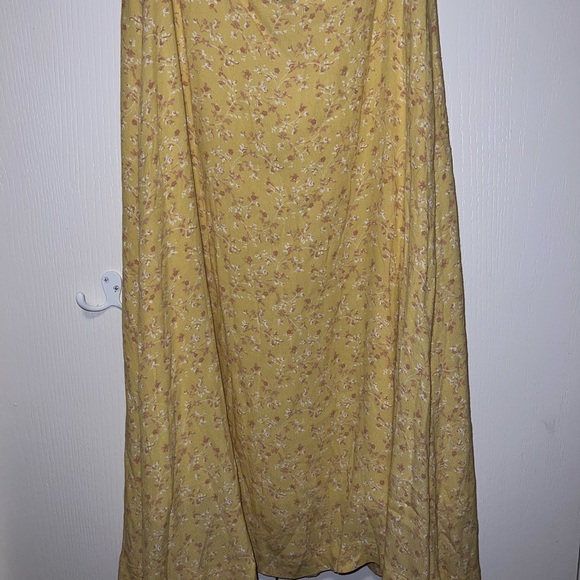 Rolla’s X Urban Outfitters Eve Midi Dress - Picture 2 of 16